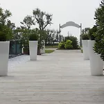 Hotel Park Ermitage & 4*