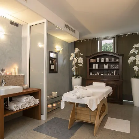 Park Ermitage & Hotel 4*
