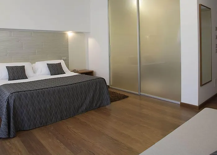 Hotel Park Ermitage & 4*