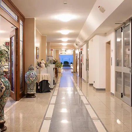 Park Ermitage & Hotell