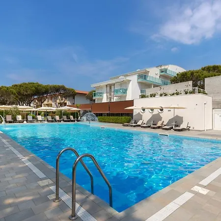 Park Ermitage & Hotell 4*